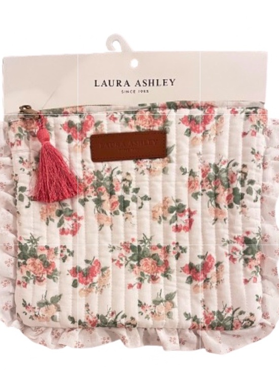 🆕- Laura Ashley Floral Quilted Makeup/Travel Case. - Picture 5 of 5